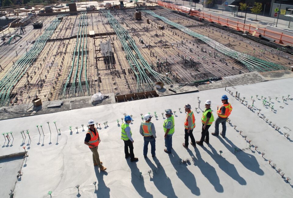 Töölepingud ära kaotada? Kas see oleks lahendus?